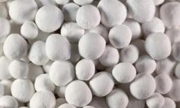 Aktywowany alumina.png