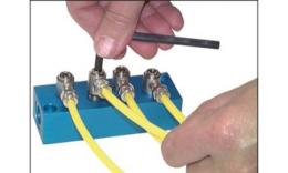 Accouplement de banjo pour genou