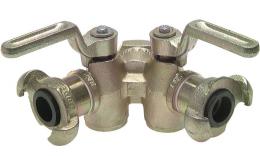 Double ball valve with compressor coupling